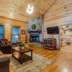 Free My Soul | Hot Tub • Fire Pit • Pets
