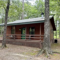 Lost On The Farm Cabin | Hochatown Cabin with Hot Tub, Fireplace & Pets