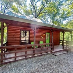 Lost On The Lake Cabin | Hochatown Cabin with Hot Tub, Fireplace & Pets