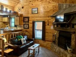 Lost On The Farm Cabin | Hochatown Cabin with Hot Tub, Fireplace & Pets - Image 4