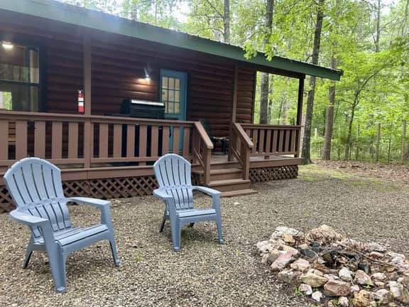Lost On The River Cabin | Hochatown Cabin with Hot Tub, Fireplace & Pets - Image 3